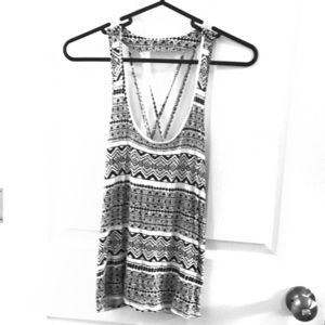 Forever 21 black and white tribal print tank top!!